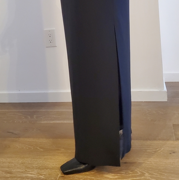 Black Banana Republic maxi skirt with side slit - Picture 6 of 16